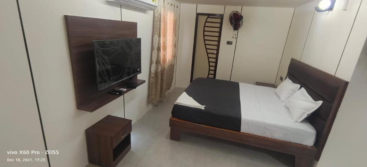 Krish Garden Villa Chidambaram Exterior photo